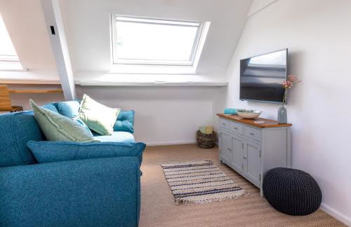 Tranquil cosy apartment in centre of Avening - Pass the Keys - Foto 2