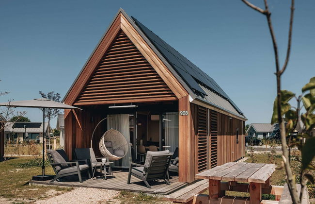 Tiny House in Nieuwvliet-bad Near Beach - Photo 25