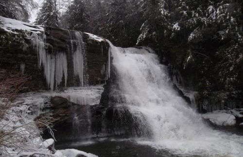 Secluded Mountain Lake Escape - Foto 32