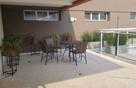 Apartamento Wi-fi, Split, Estacionamento e Piscina - Foto 14