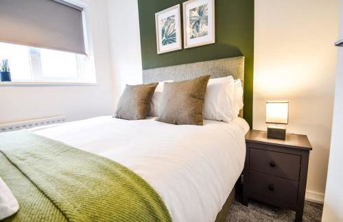 Woodcock House 3 Bedrooms Workstays UK - Photo 13