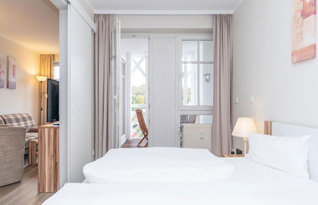 Apartment in a Lakeside Park in Sellin With a Balcony - Foto 8