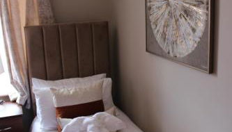 York Place Beautiful Apartment 5 Bedrooms Sleeps 9 - Foto 4