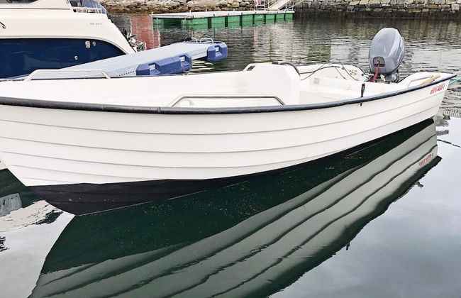 6 Person Holiday Home in Utvik - Foto 16