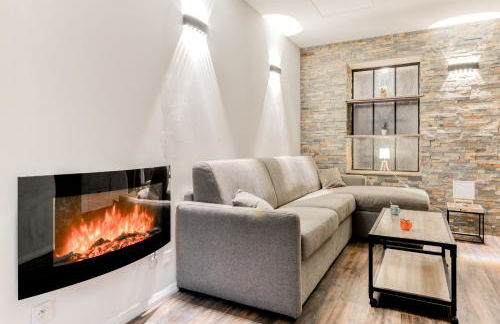 Côté Palais avec Climatisation - Fibre & Netflix - Spacieux en rez-de-chaussée - Foto 11