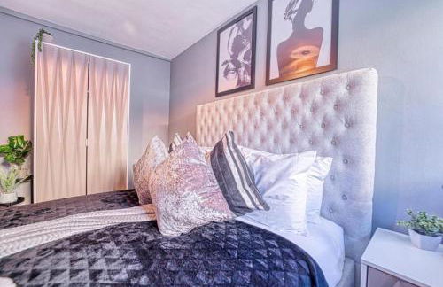 The Stylish Gem of Bath - Sleeps 10 - Photo 28