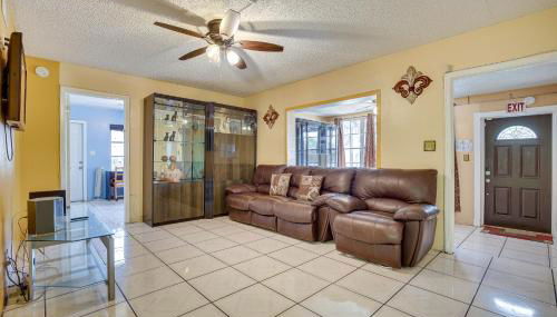 4 Mi to Beach Hollywood Home with Patios! - Foto 3