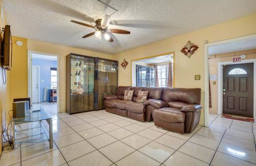 4 Mi to Beach Hollywood Home with Patios! - Foto 3