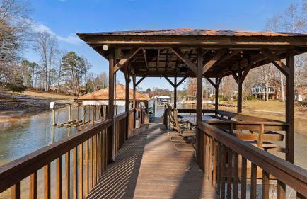 Winding Down by Avantstay Sleeps 20 + Dock, View - Foto 128