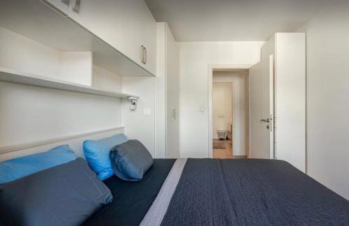 Dubrovnik Bridge & Port View Apartment - Photo 13