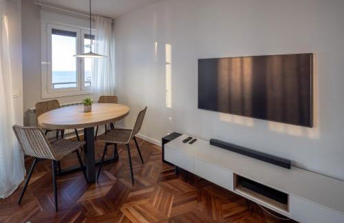 Zarautz Beach with parking by Aston Rentals - Foto 2