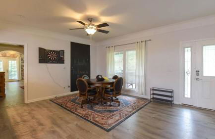 Riverside Ranch by Avantstay Mins to Downtown - Foto 38