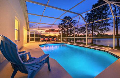 Disney World Getaway: 4 Br - Sunroof - BBQ Bliss - Foto 1