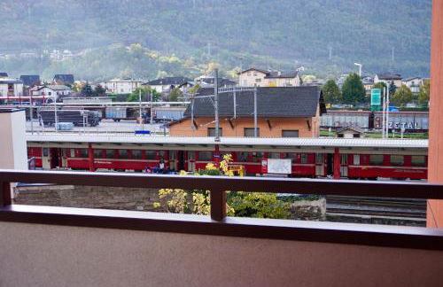 Rustic Apartment -100mt from BerninaExpress - Foto 28