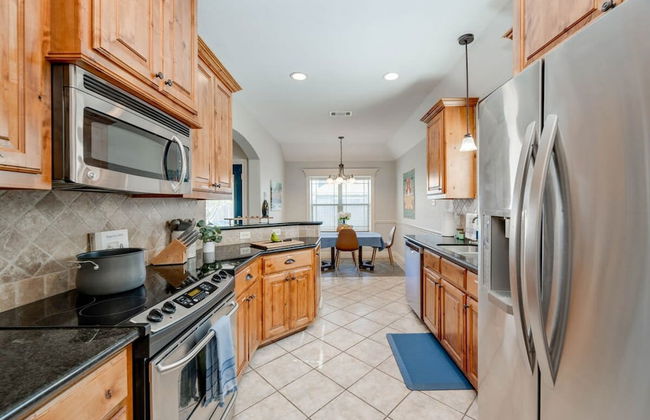 4bed 3bath Close2a M Santa s Wonderland Hospital L2 EV - Foto 21