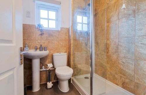 The Tudor Escape - 3 Bedroom House in Canterbury City Centre with Parking - Foto 35