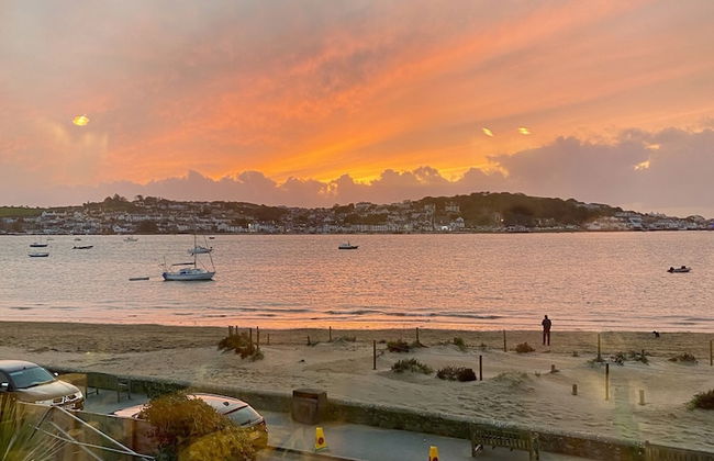 Holly Hayes House - Photo 29