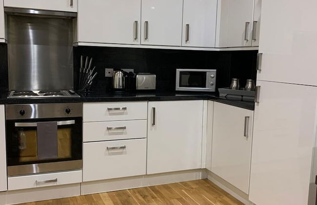 Unique & Stylish 2 Bed Apartment - Foto 8