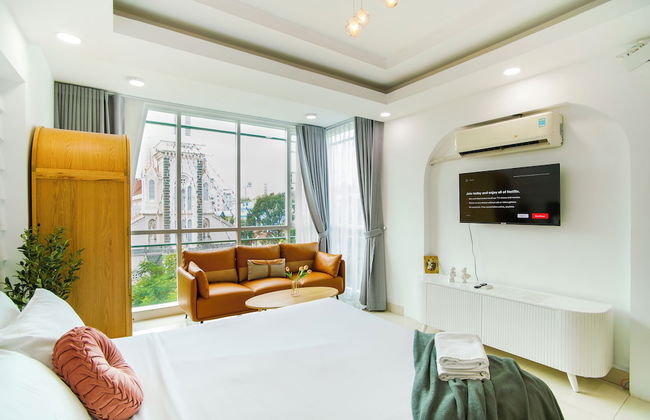 SAZI Church View Home - Free Nails/HairWash - Photo 37