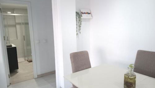 Piso con ParkinPrivado y A10minutosdelaplayaandando - Foto 5