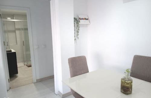 Piso con ParkinPrivado y A10minutosdelaplayaandando - Foto 5