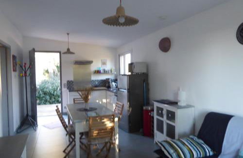 Gîte des Jonquiès, au calme vue sur le canal du midi et la mer - Foto 3