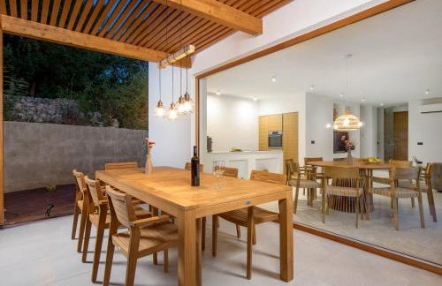 Villa 4 with Pool Soline, Krk, 280 m from beach, by 4Villas - Photo 21