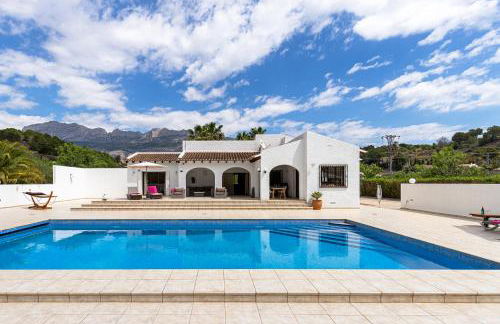 Finca Nora - Photo 1