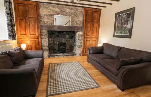 Ddol Helyg Farmhouse - Photo 2