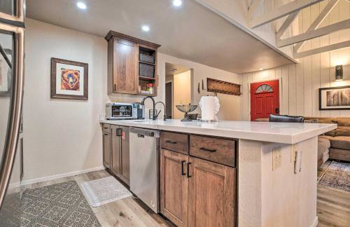 Elegant Mountain-View Condo Less Than 1 Mi to Lifts! - Foto 9