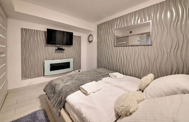 RentPlanet - Jedności Narodowej - Photo 2