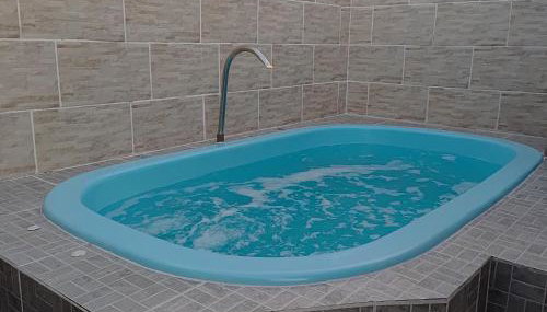 Casa com piscina Mongaguá 2 quartos - Foto 2
