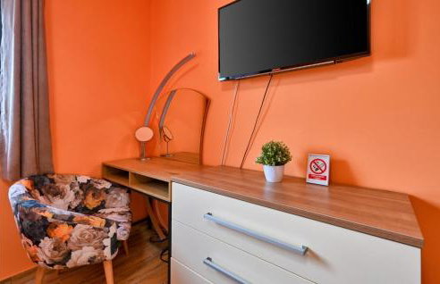 Gorgeous Home In Plesivica With Wifi - Foto 29