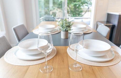 Comfy Family Home, Walkable Neighborhood + Patio! - Foto 22