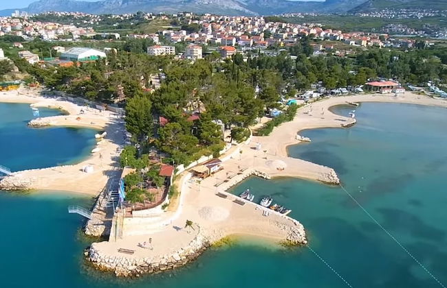 House With Large Garden, Right Next to the River - Foto 47