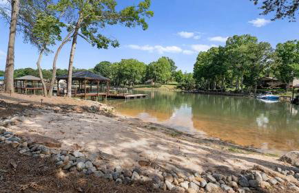 Black Bear & Blue Heron by Avantstay 2 Lakefront Homes, Sleeps 43 Pool, Dock, Theater - Foto 148