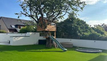 Beautiful family home with golf - Foto 2