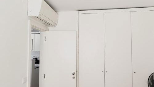 Romantic Rooftop 1BR in Alfama - Gonzalo's Guest - Foto 5, wardrobe