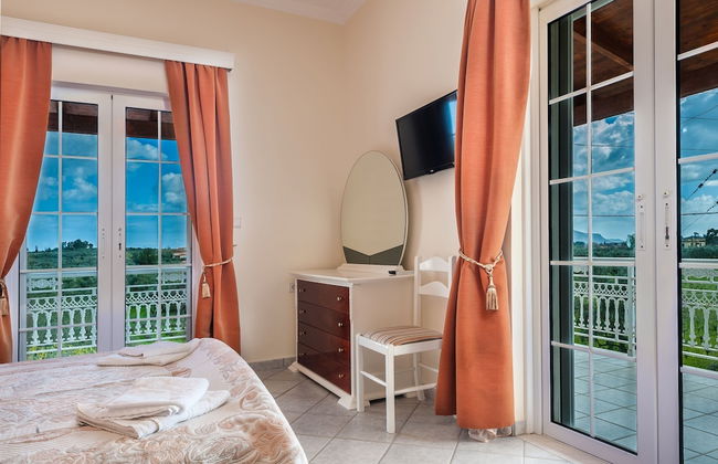 Zante 5 bedroom Villa with private pool and basketball court - Foto 2