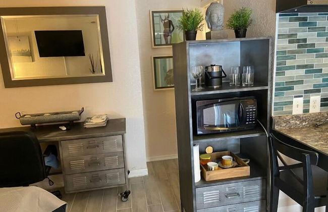 Treehouse Apartment Rentals - Foto 10