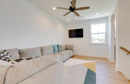 Coastal Waveland House half Block to Pub Beach - Foto 18