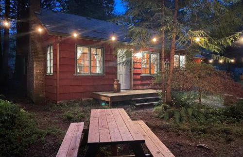 Springbrook · Cozy 2BR Mt. Hood Cabin, Fireplace & Retro Kitchen - Foto 2