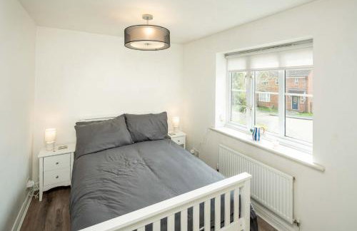 Loughton Hideaway: Cozy 1BD Near Tube & Nature - Foto 2