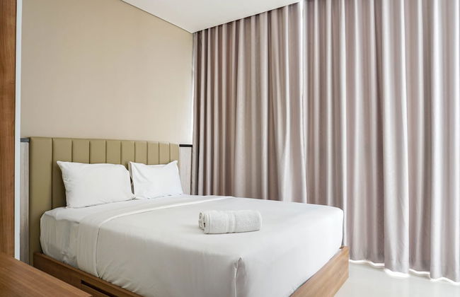 Comfortable Design 1BR Apartment Ciputra International Puri - Photo 1