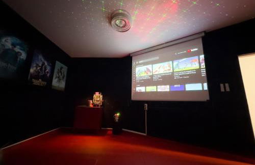 Tranquil 2BR Private Heated Pool with Ocean Views & Cinema Room - Foto 15