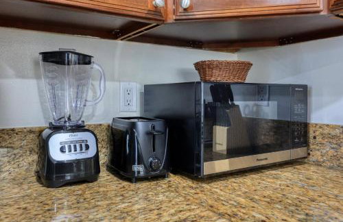 Dreamy & Relaxing Gem With Backyard - 12mins to DT LA - Foto 27