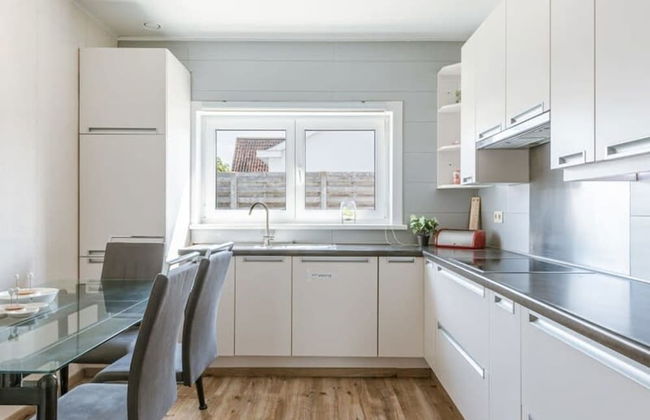 Spacious House With Garden and Parking - Foto 17