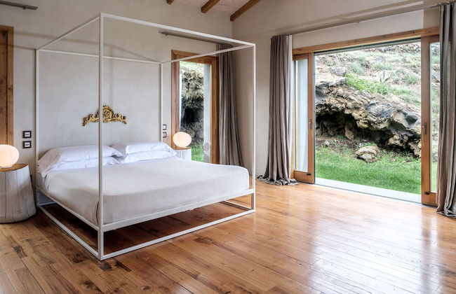 Monaci delle Terre Nere - Foto 19