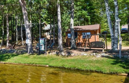 Whispering Waters Bayview Resort Cabin 4 - Foto 26