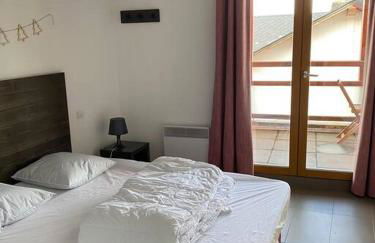 T2 avec vue à 30m des télécabines - Foto 7